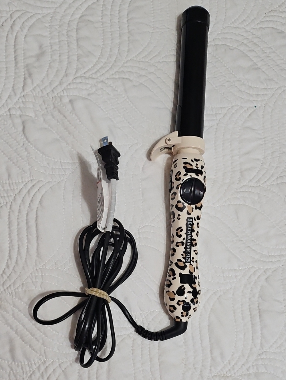 BEACHWAVER 1.25"Leopard Print Beige Curling Wand - Lightweight Women’s Hair Tool